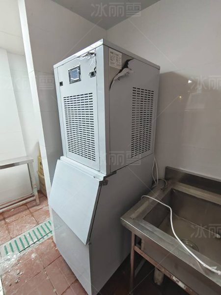1-23052910304K32.jpg